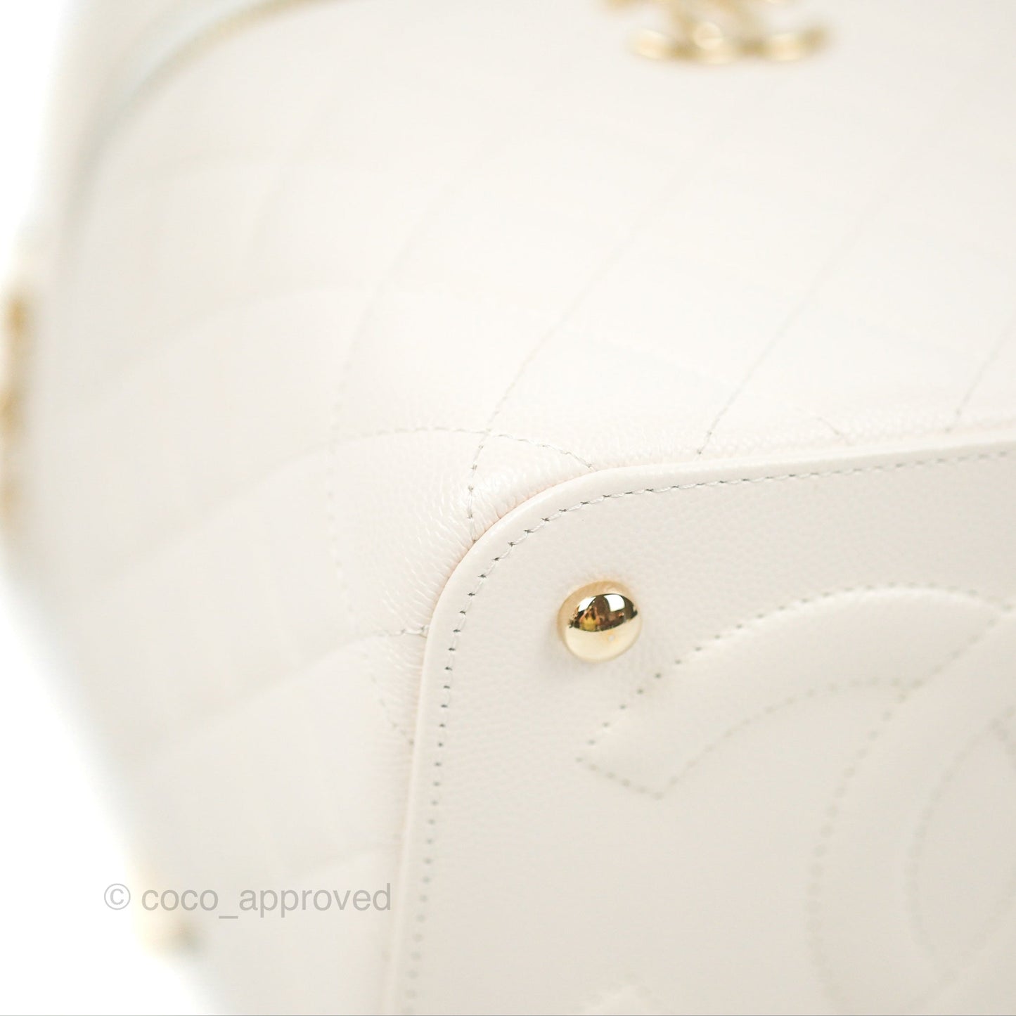 Chanel Quilted Top Handle Vanity Case White Caviar Gold Hardware