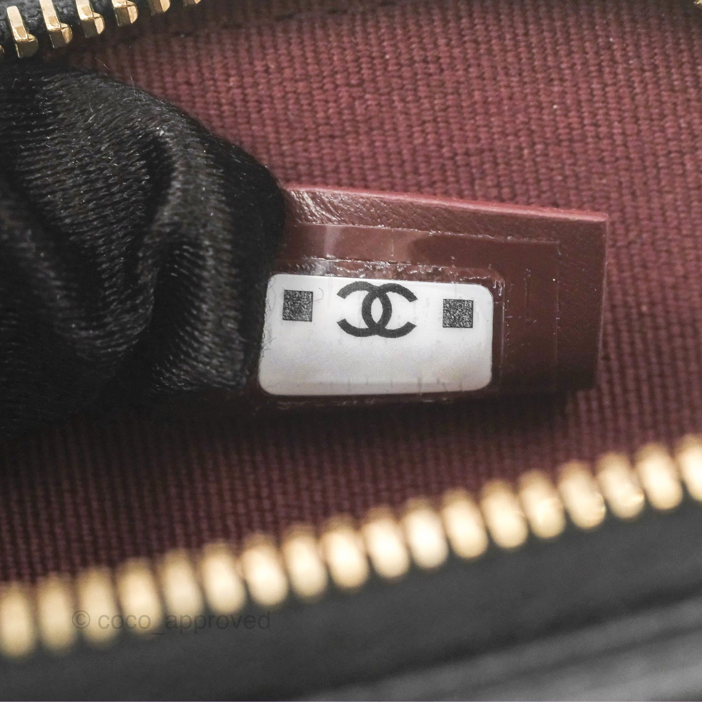Chanel Zipped Coin Purse Card Holder Black Caviar Gold Hardware