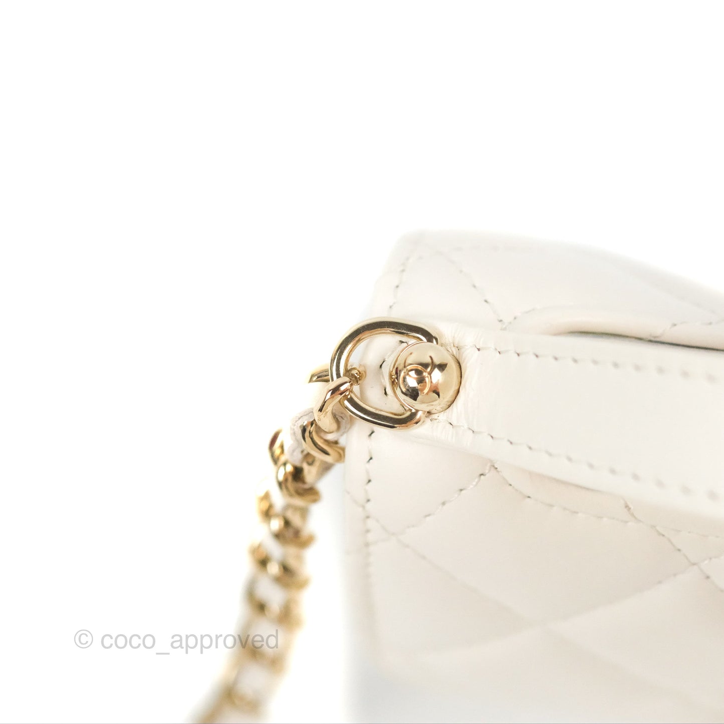 Chanel Coin Purse Clutch With Chain White Lambskin Gold Hardware