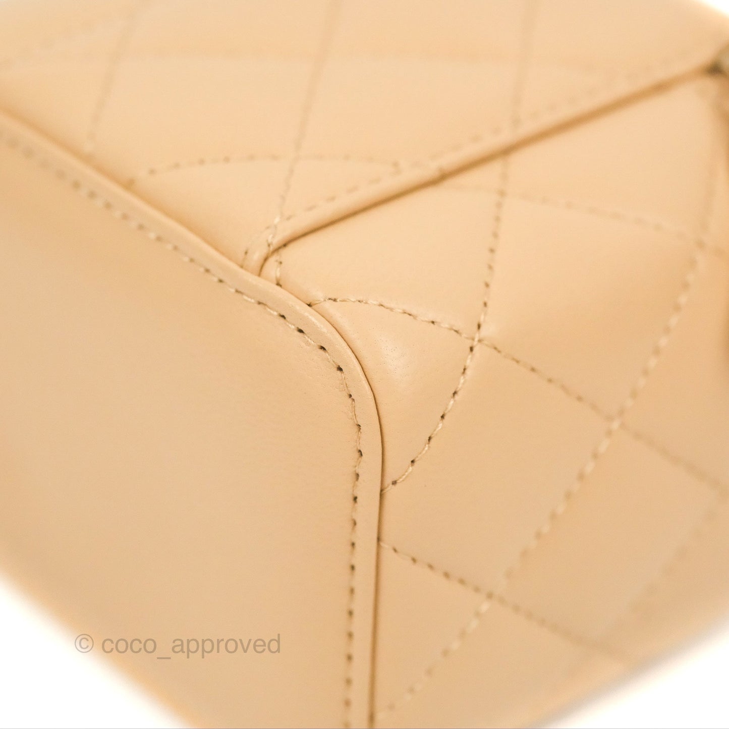 Chanel Mini Pearl Crush Vanity With Chain Beige Lambskin Aged Gold Hardware