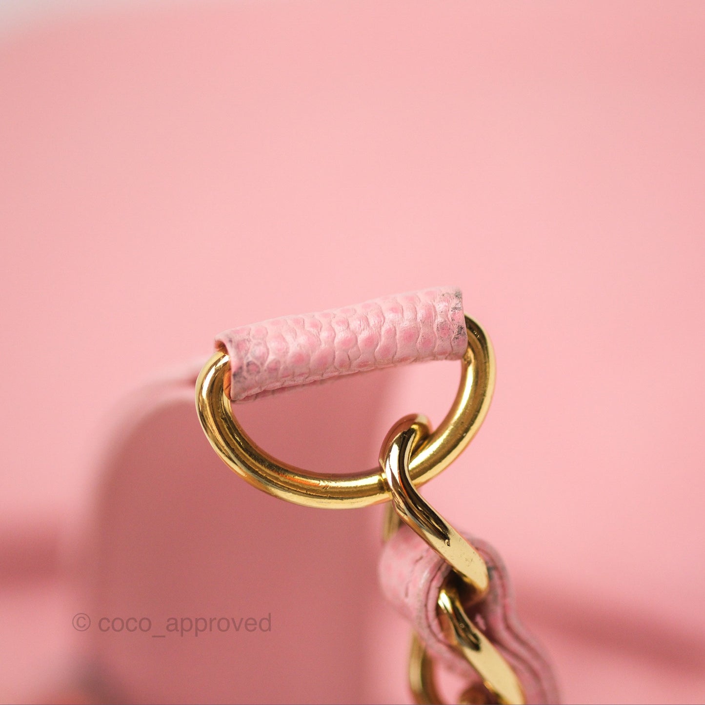 Chanel Vintage CC Quilted Shoulder Bag Pink Caviar Gold Hardware