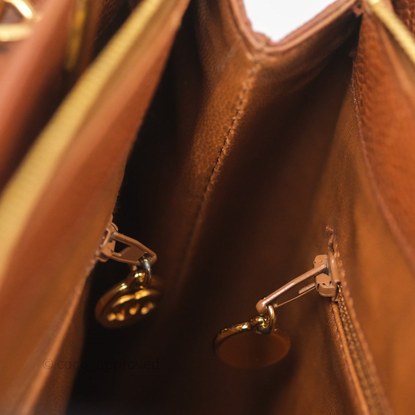 Chanel Vintage Tote Caramel Caviar 24K Gold Hardware