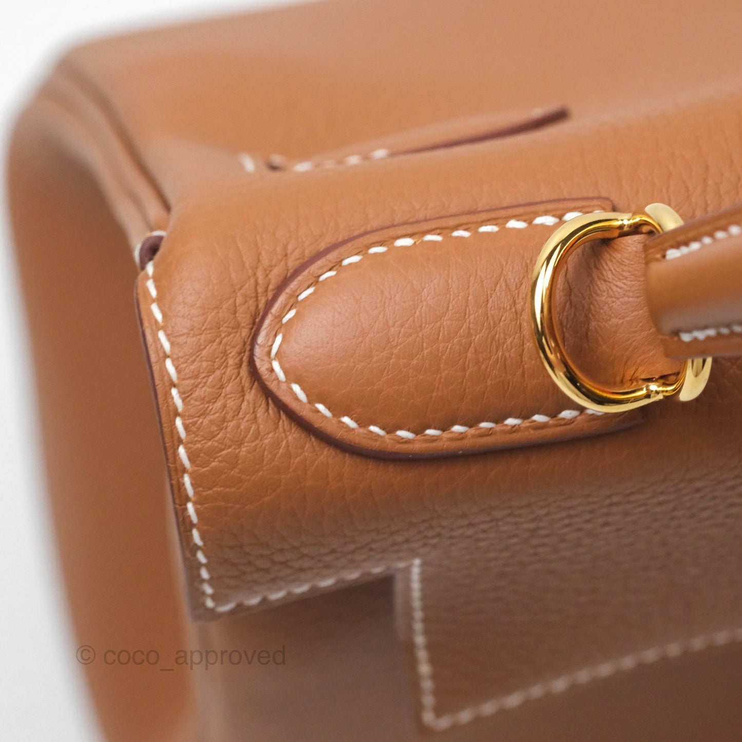 Hermès Kelly 28 Retourne Gold 37 Togo Gold Hardware