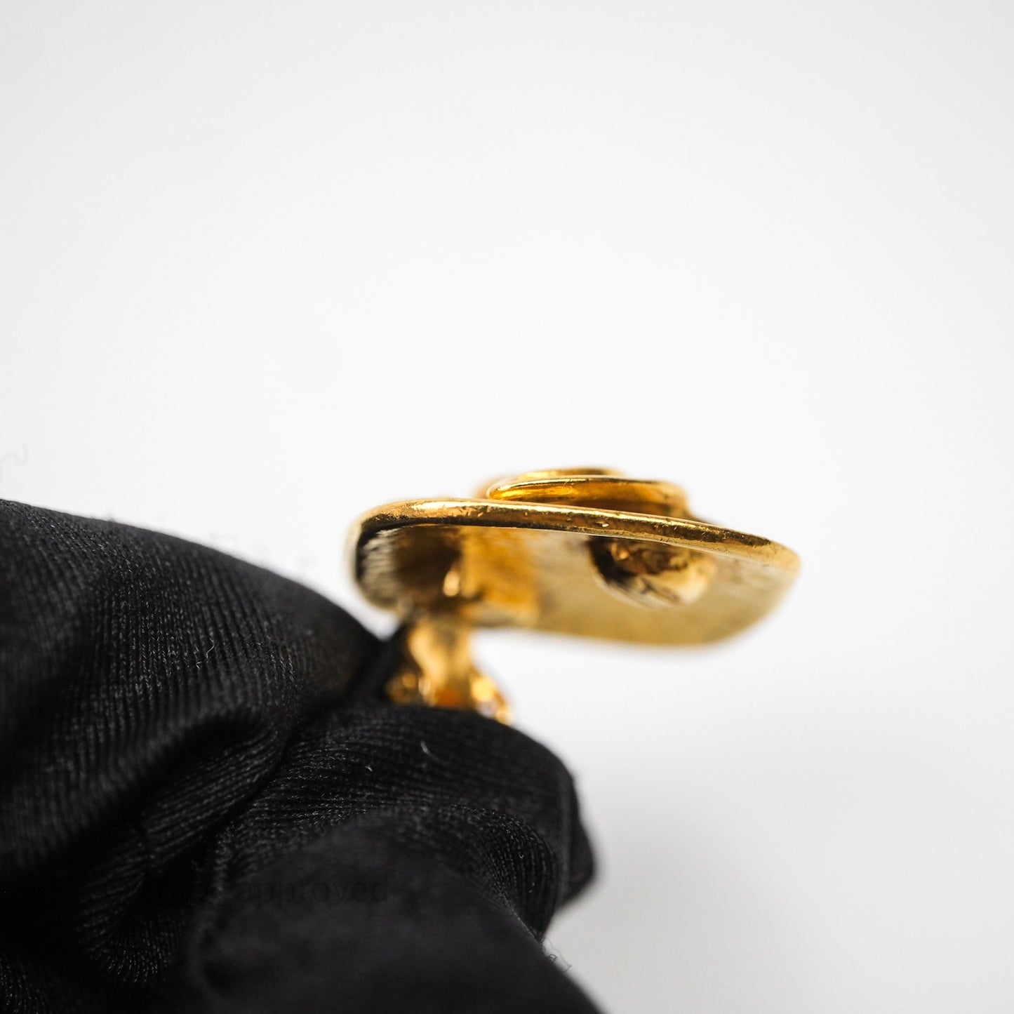 Chanel Square Ear Clip Gold Tone 94P