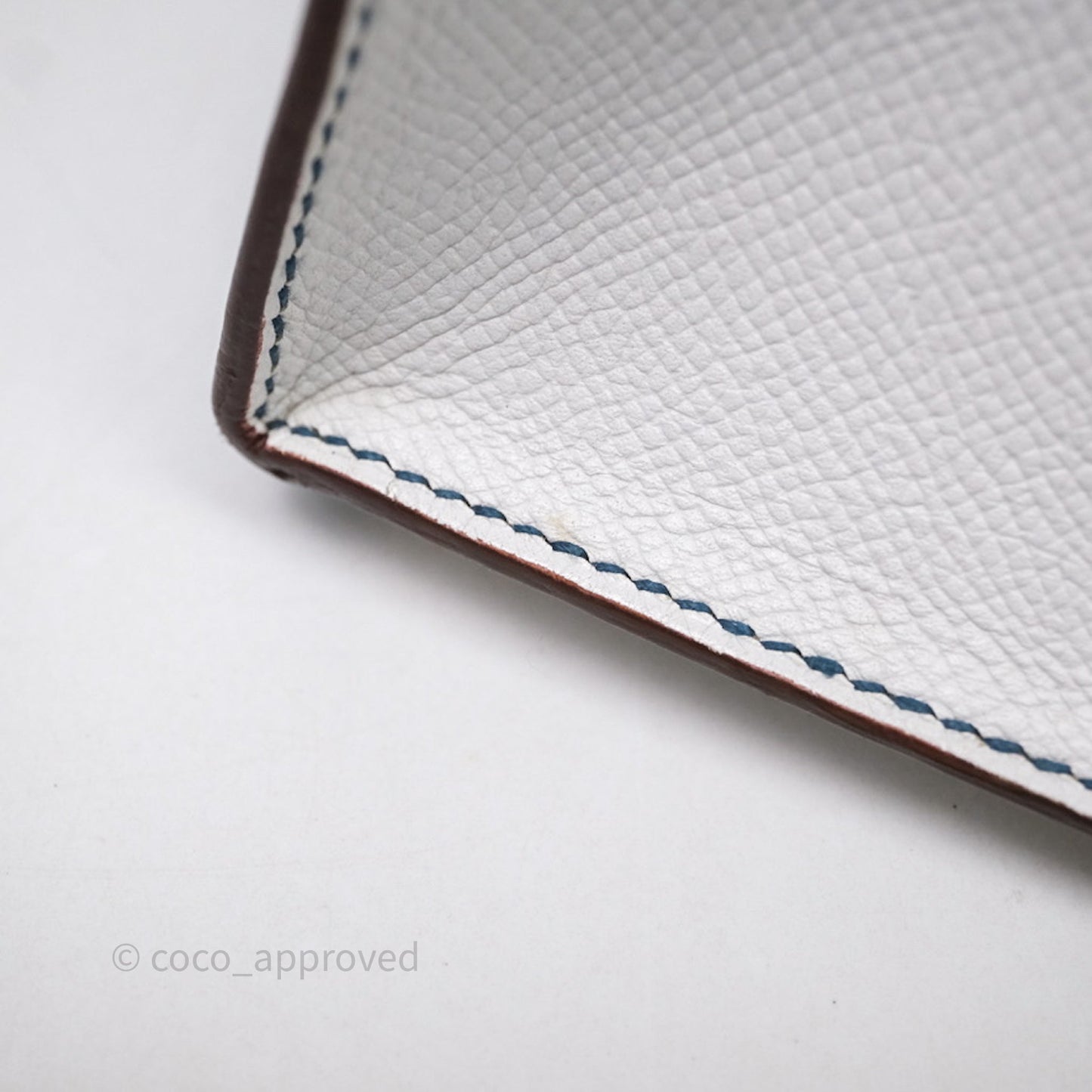 Hermès Kelly 32 Sellier Bleu Thalassa 7A/ White Epsom Palladium Hardware