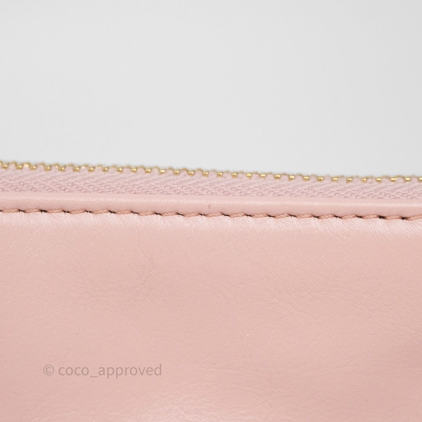 Chanel 22 Medium Pink Crumpled Calfskin Aged Gold Hardware