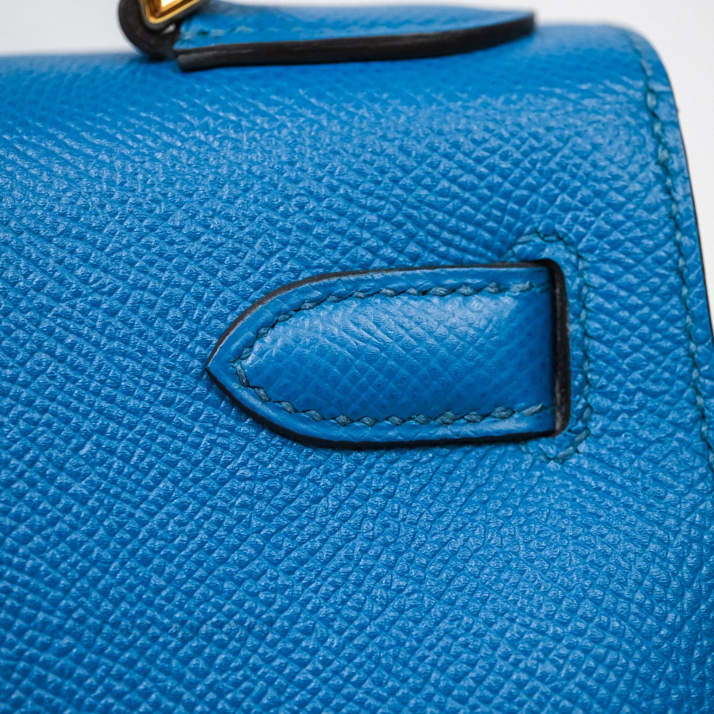 Hermès Kelly 28 Blue Epsom Gold Hardware