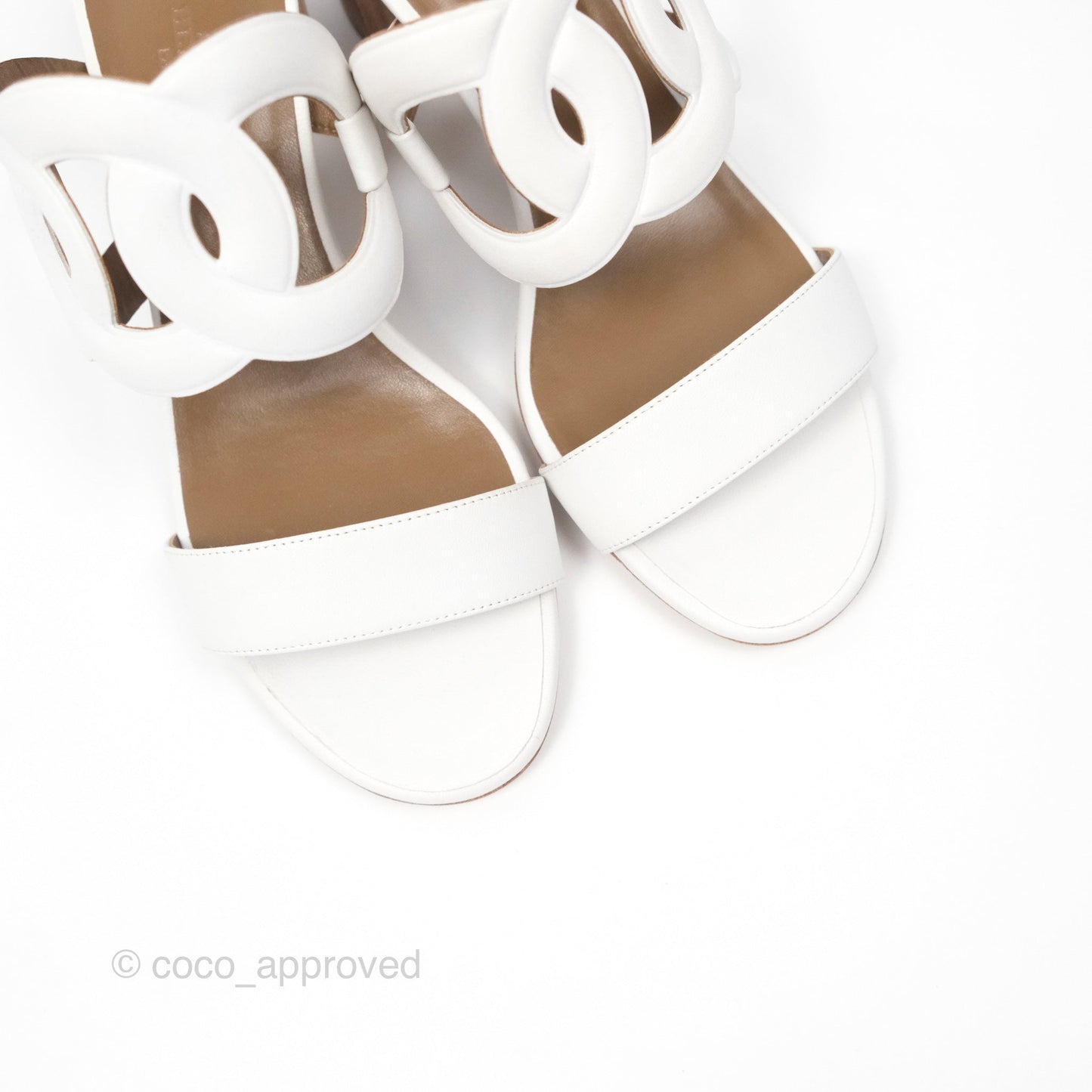 Hermès Bikini Sandals in White Size 38.5