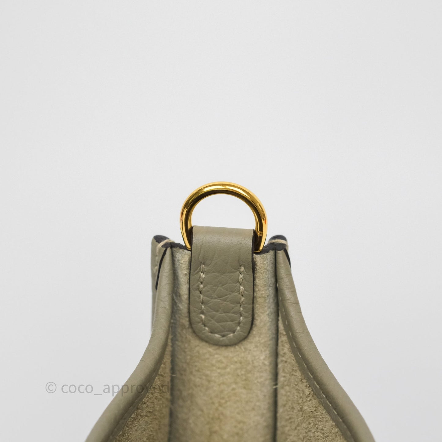 Hermès Mini Evelyne 16 Sauge Q1 Clemence Gold Hardware