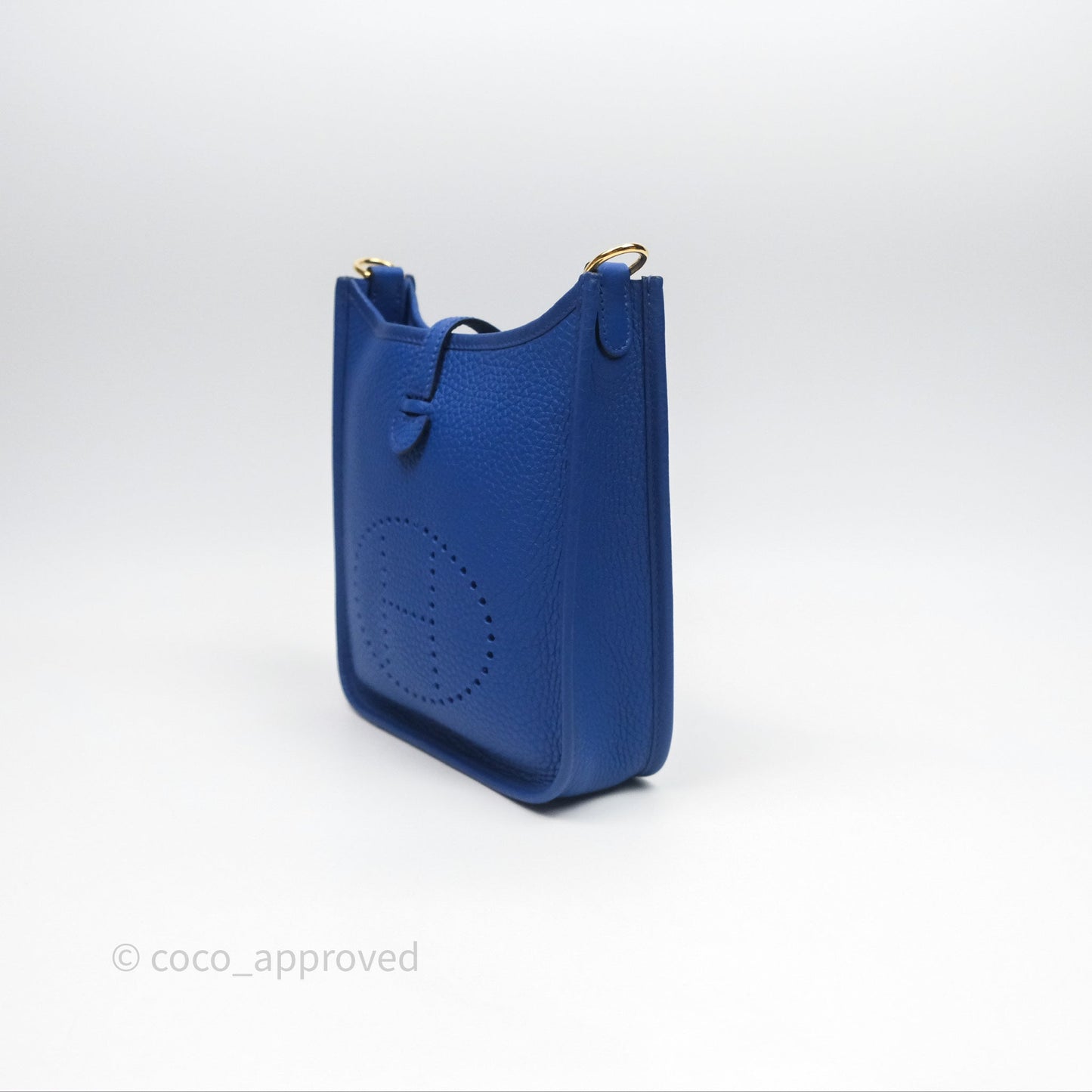 Hermès Mini Evelyne 16 Bleu Royal O8 Clemence Gold Hardware