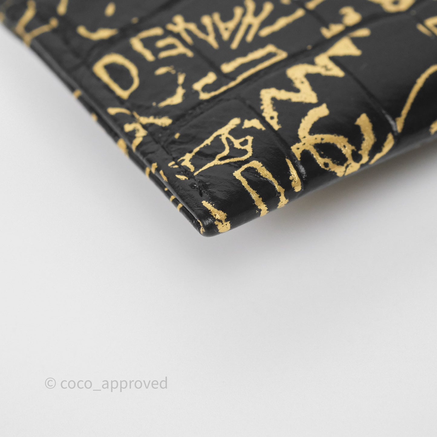 Chanel Graffiti 2.55 Reissue Flat Card Holder Black/ Gold Crocodile Embossed