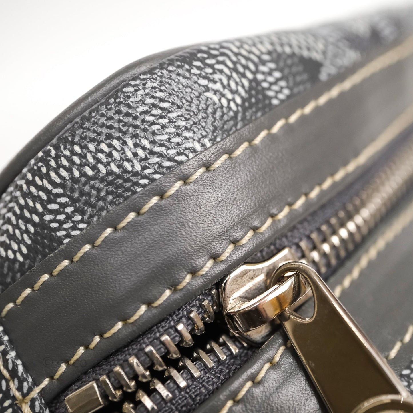 Goyard Cap-Vert PM Bag Grey Goyardine