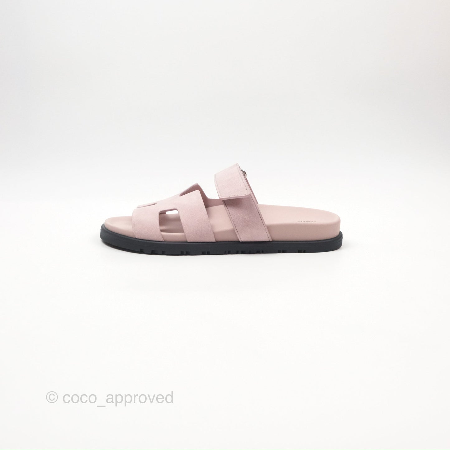 Hermès Chypre Sandals in Rose Porcelaine Size 37