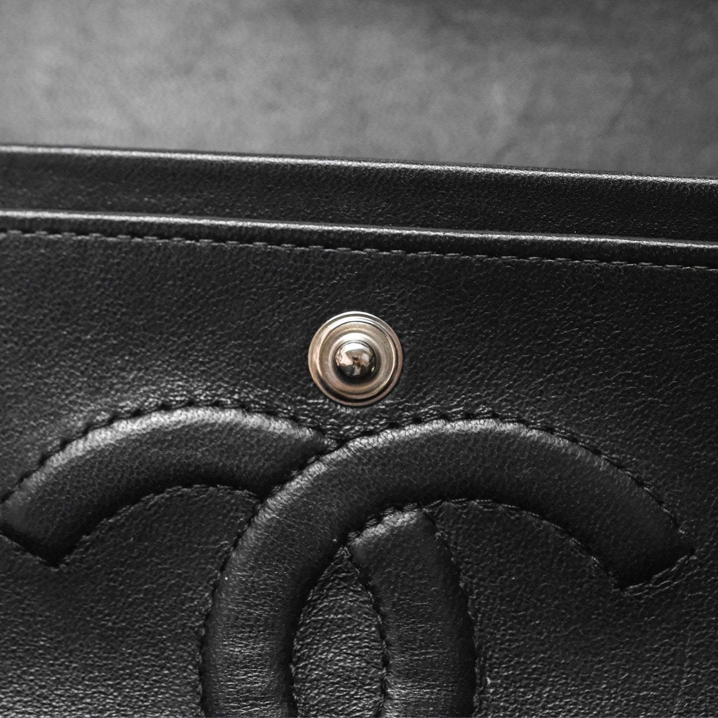 Chanel Classic Quilted M/L Medium Double Flap So Black Lambskin