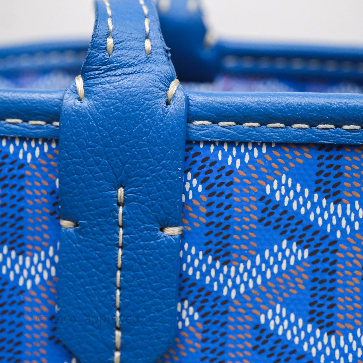 Goyard St Artois Tote MM ⁣⁣⁣⁣⁣⁣⁣⁣⁣⁣⁣⁣⁣⁣⁣⁣⁣⁣⁣⁣Blue Canvas