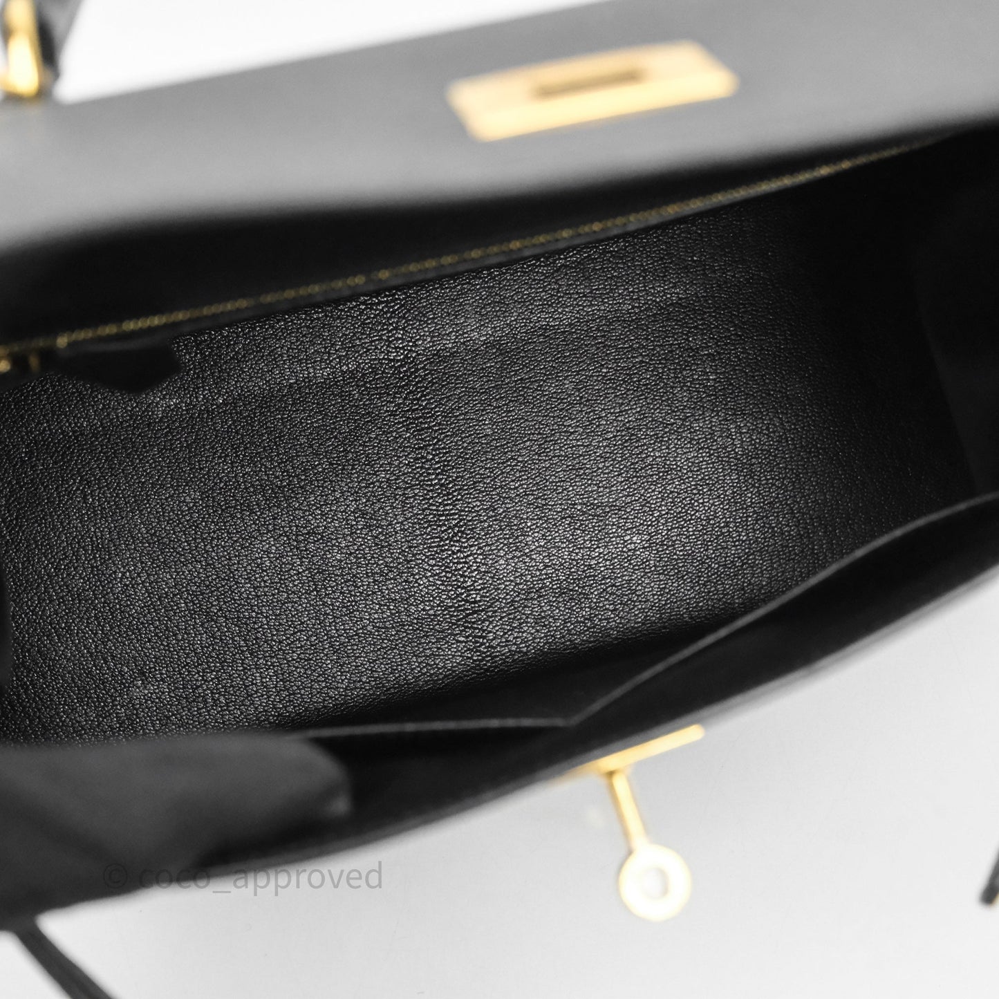 Hermès Kelly 28 Sellier Black Noir 89 Epsom Gold Hardware