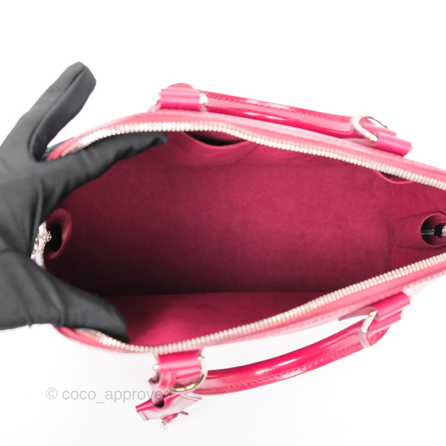 Louis Vuitton Alma PM Fuchsia Epi