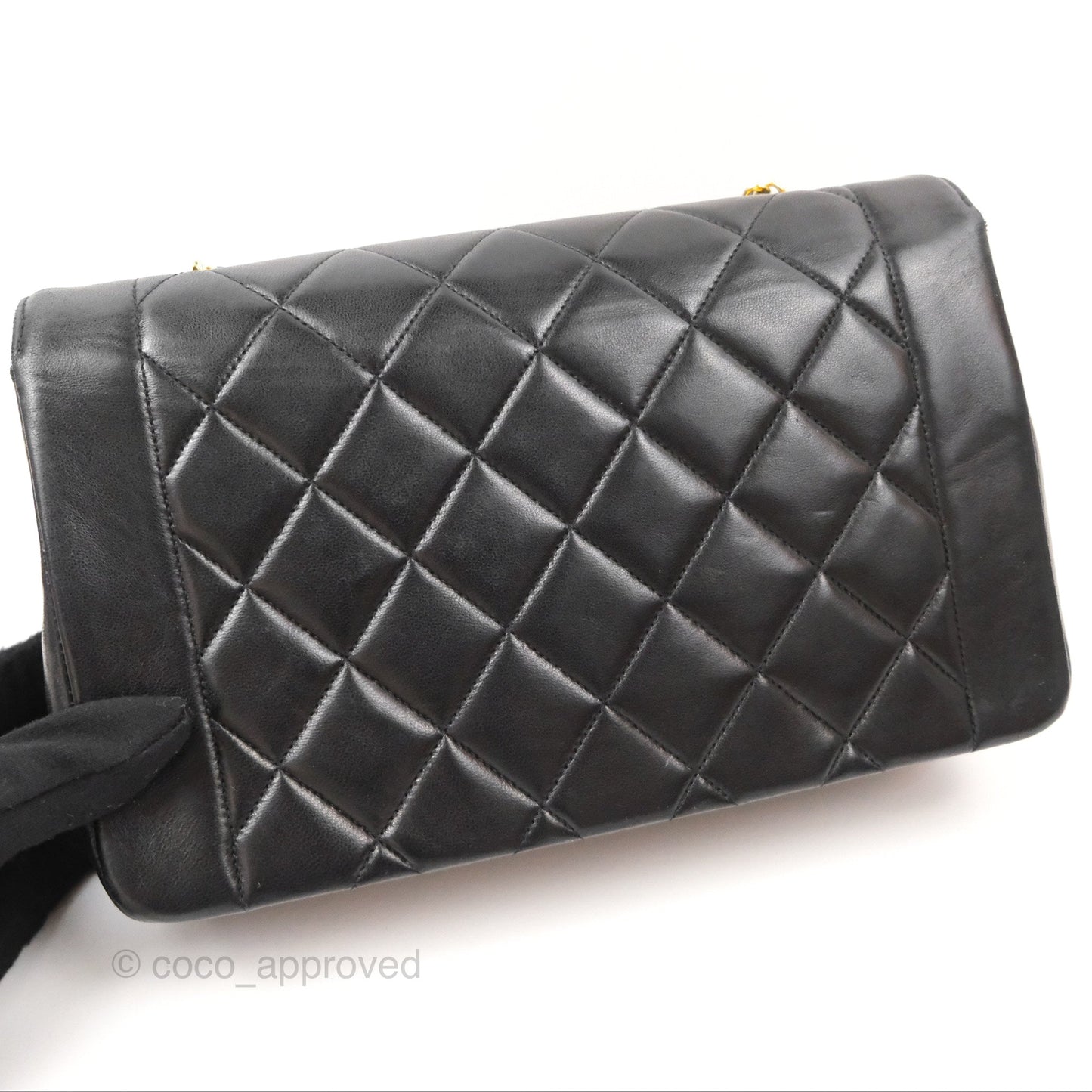 Chanel Vintage Medium Classic Diana Flap Bag Black Quilted Lambskin