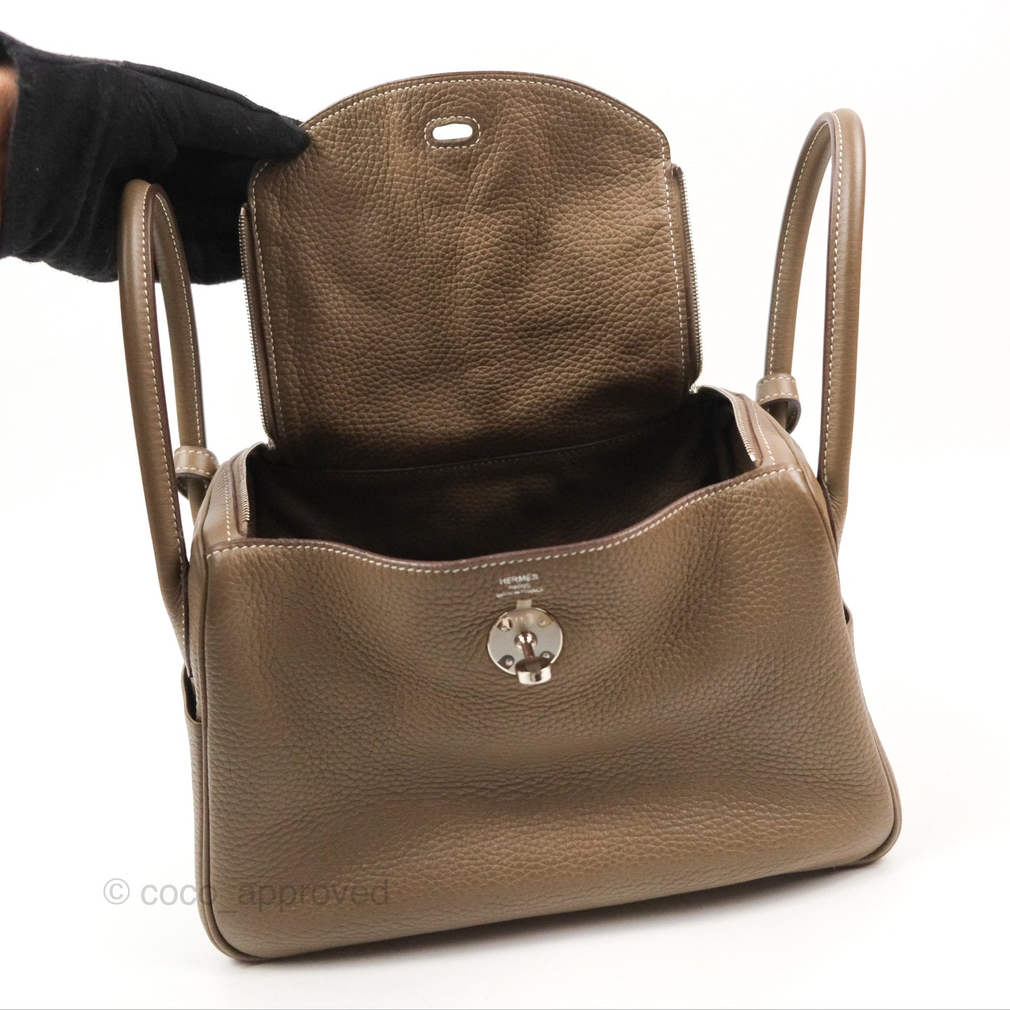 Hermès Lindy 26 Etoupe Clemence Palladium Hardware