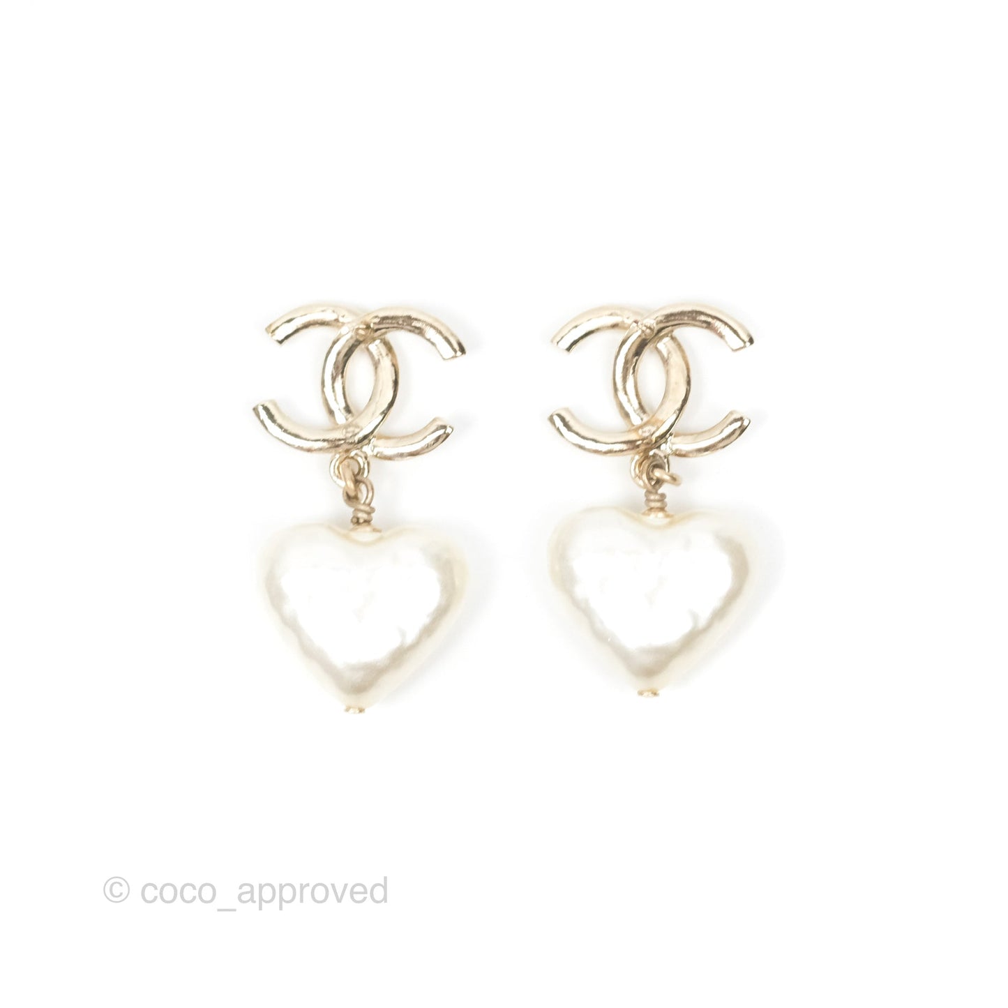 Chanel CC Pearl Heart Drop Earrings Gold Tone 22C