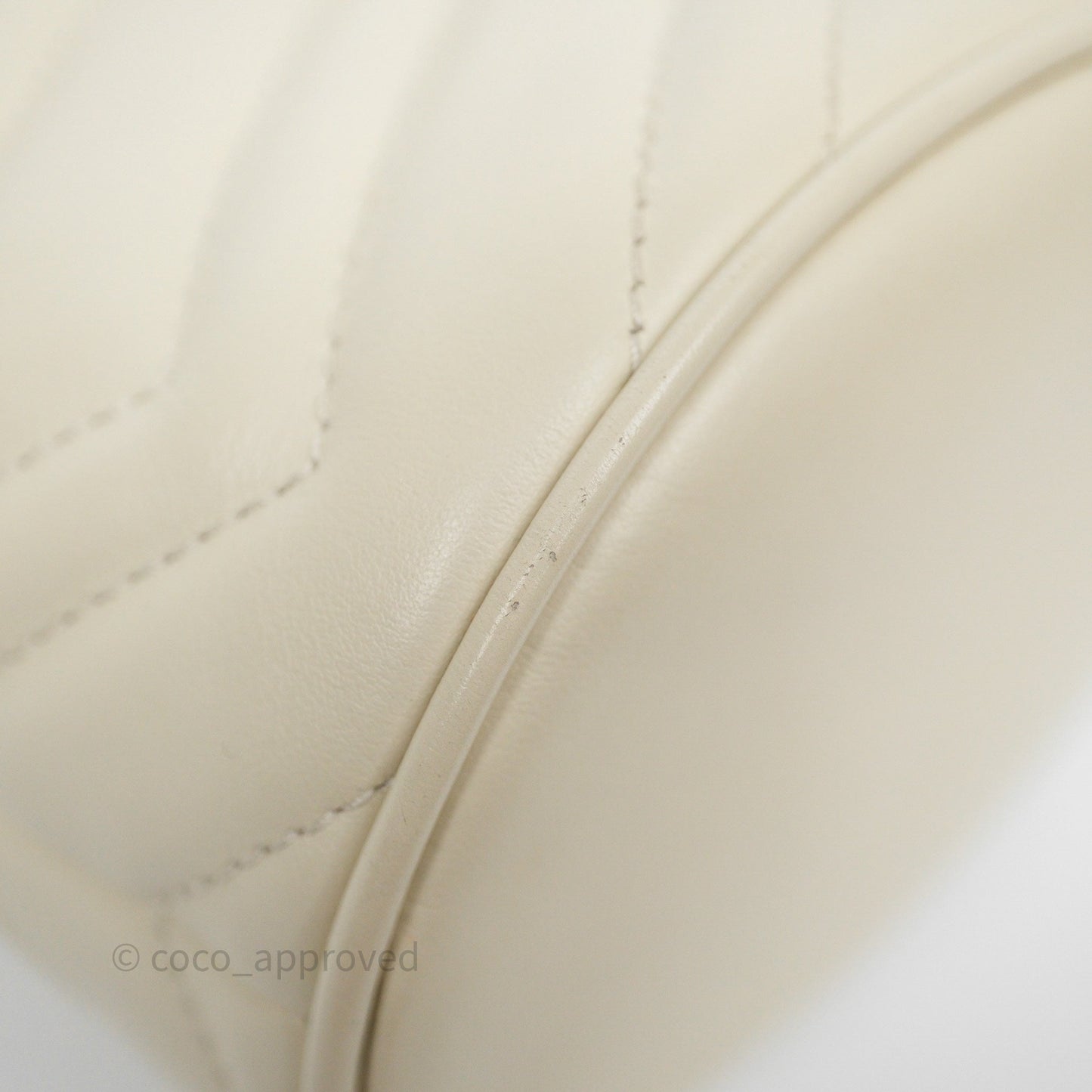 Gucci GG Marmont Mini Bucket Bag Ivory Leather
