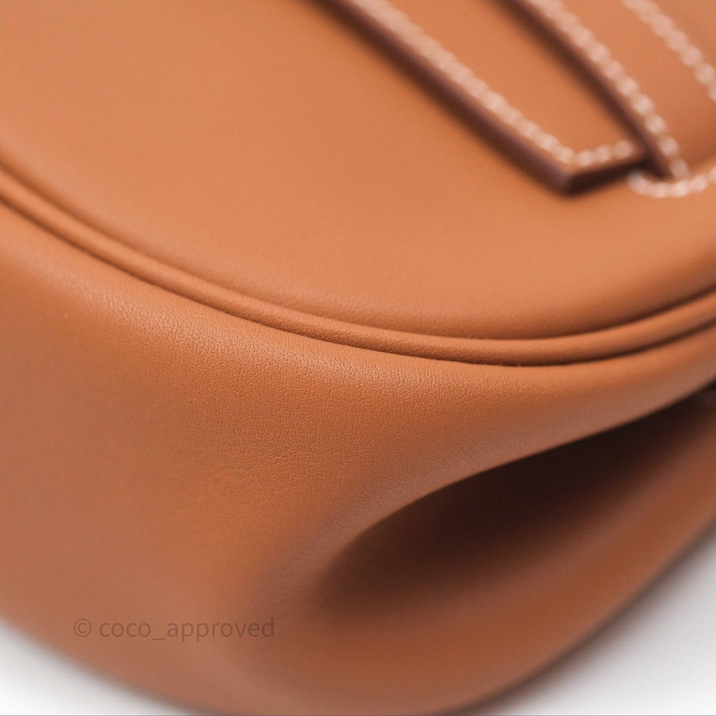 Hermès Kelly Moove Gold 37 Swift Gold Hardware