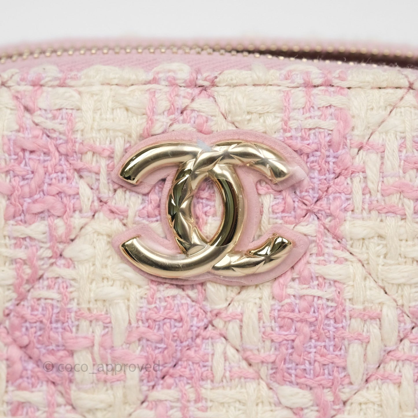 Chanel Mini Pouch On Chain White Pink Houndstooth Tweed Gold Hardware