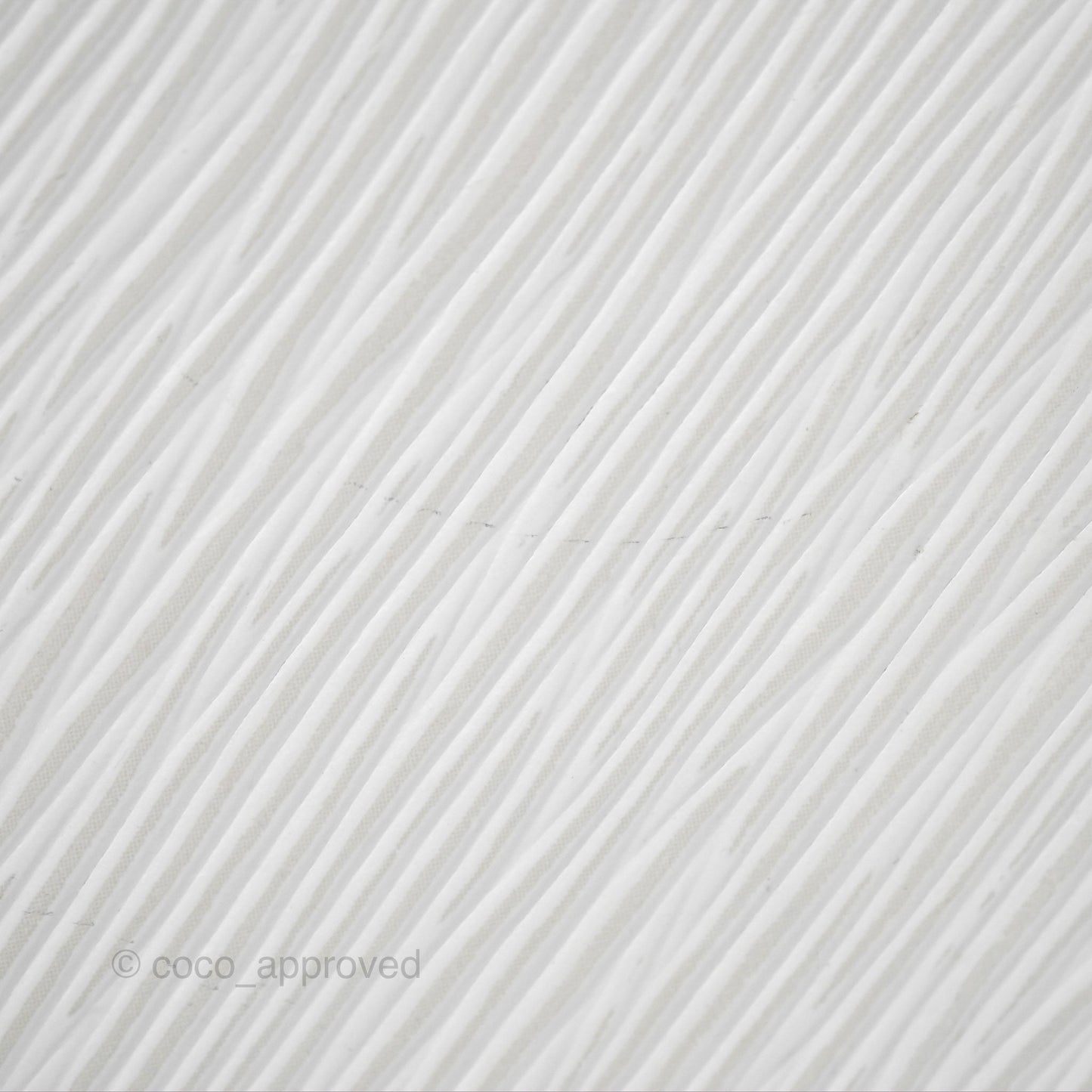 Louis Vuitton Locky BB White Epi
