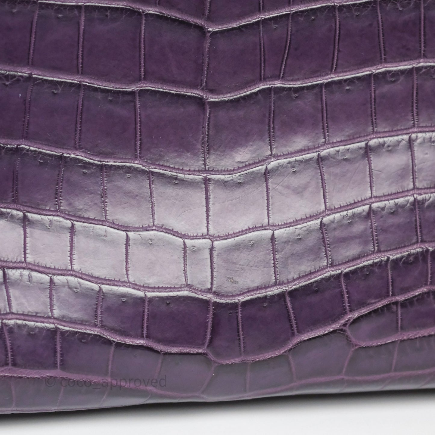 Hermès Kelly 28 Purple Crocodile Gold Hardware