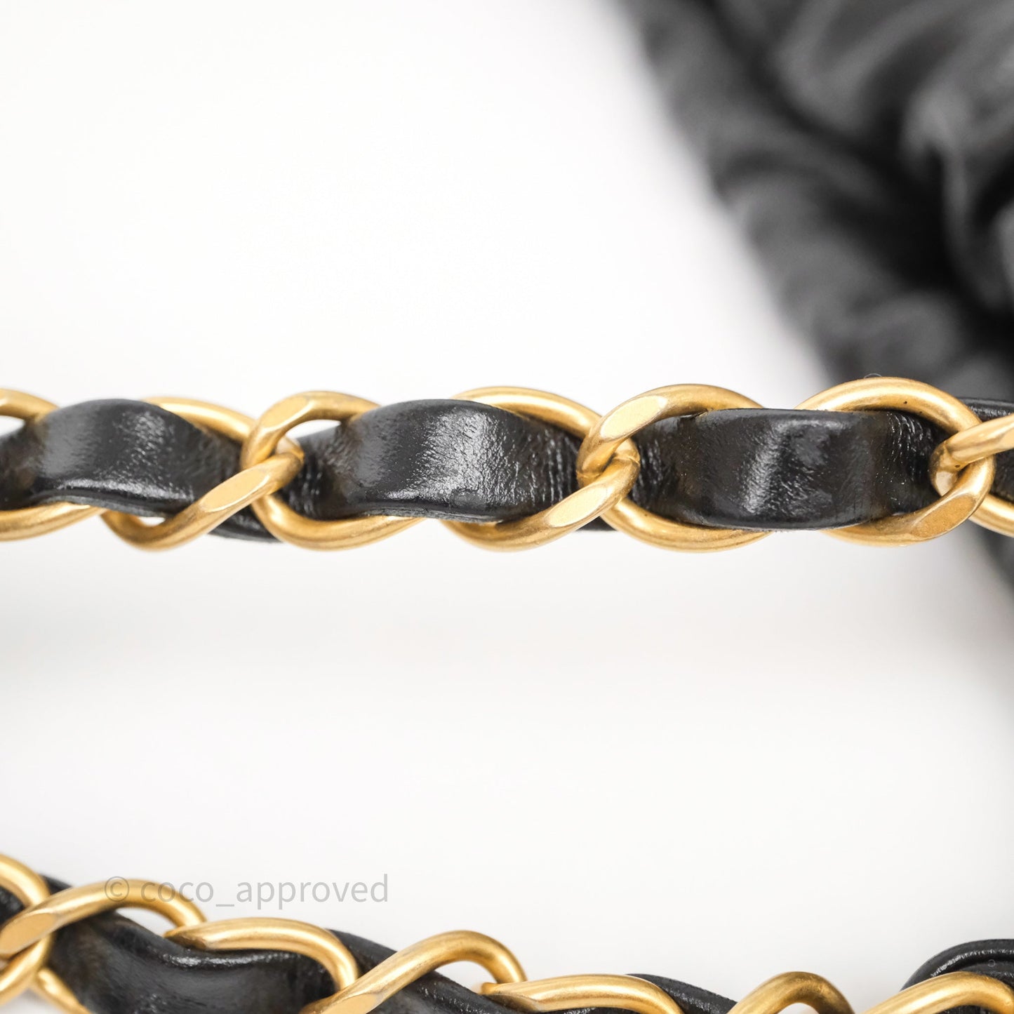 Chanel 22 Bag Medium Black Crumpled Calfskin Aged Gold Hardware