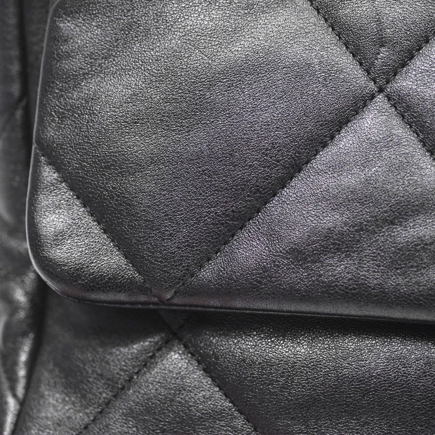 Chanel 19 Medium Black Goatskin Mixed Hardware