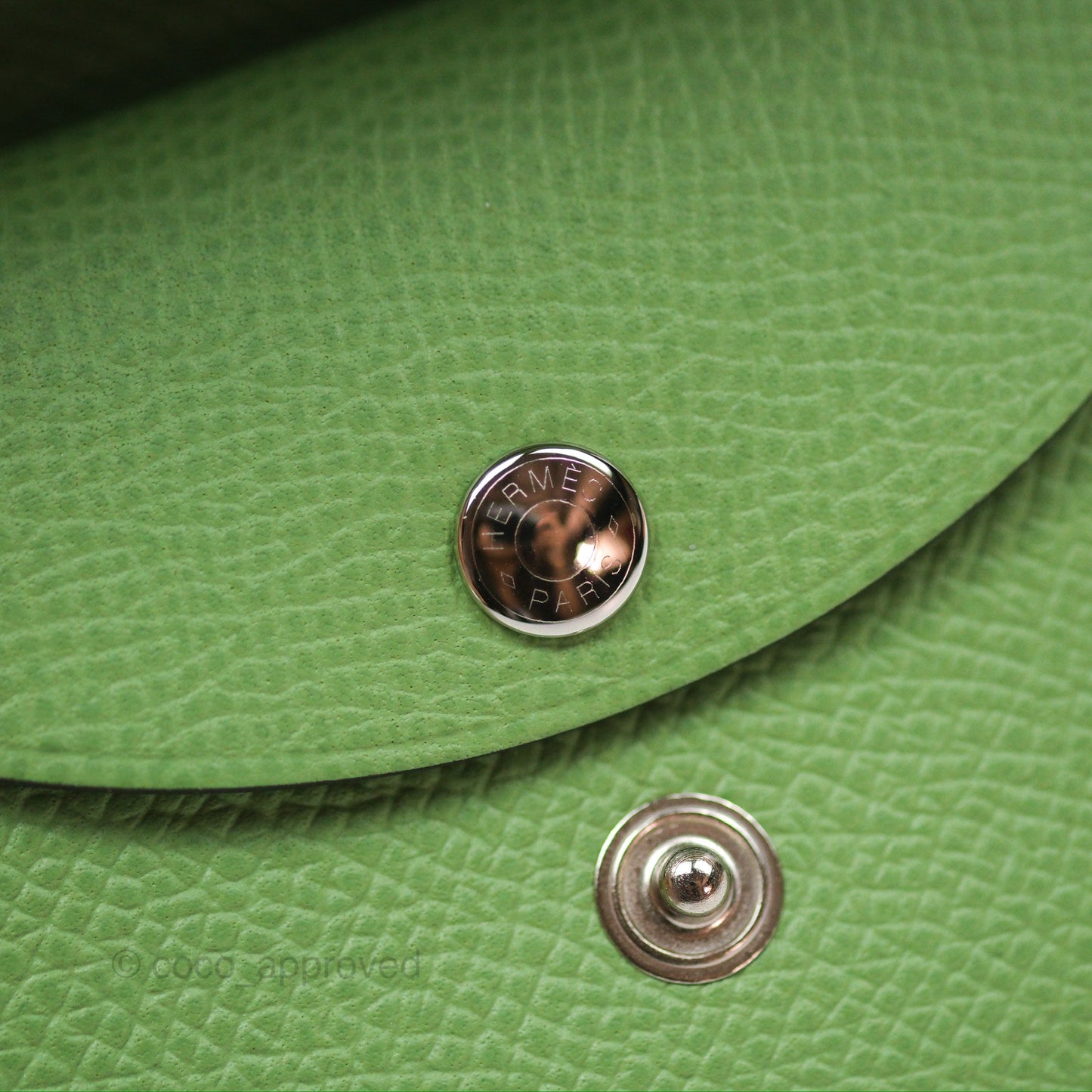 Hermès Calvi Duo Compact Card Holder 3I Vert Criquet Epsom Palladium Hardware