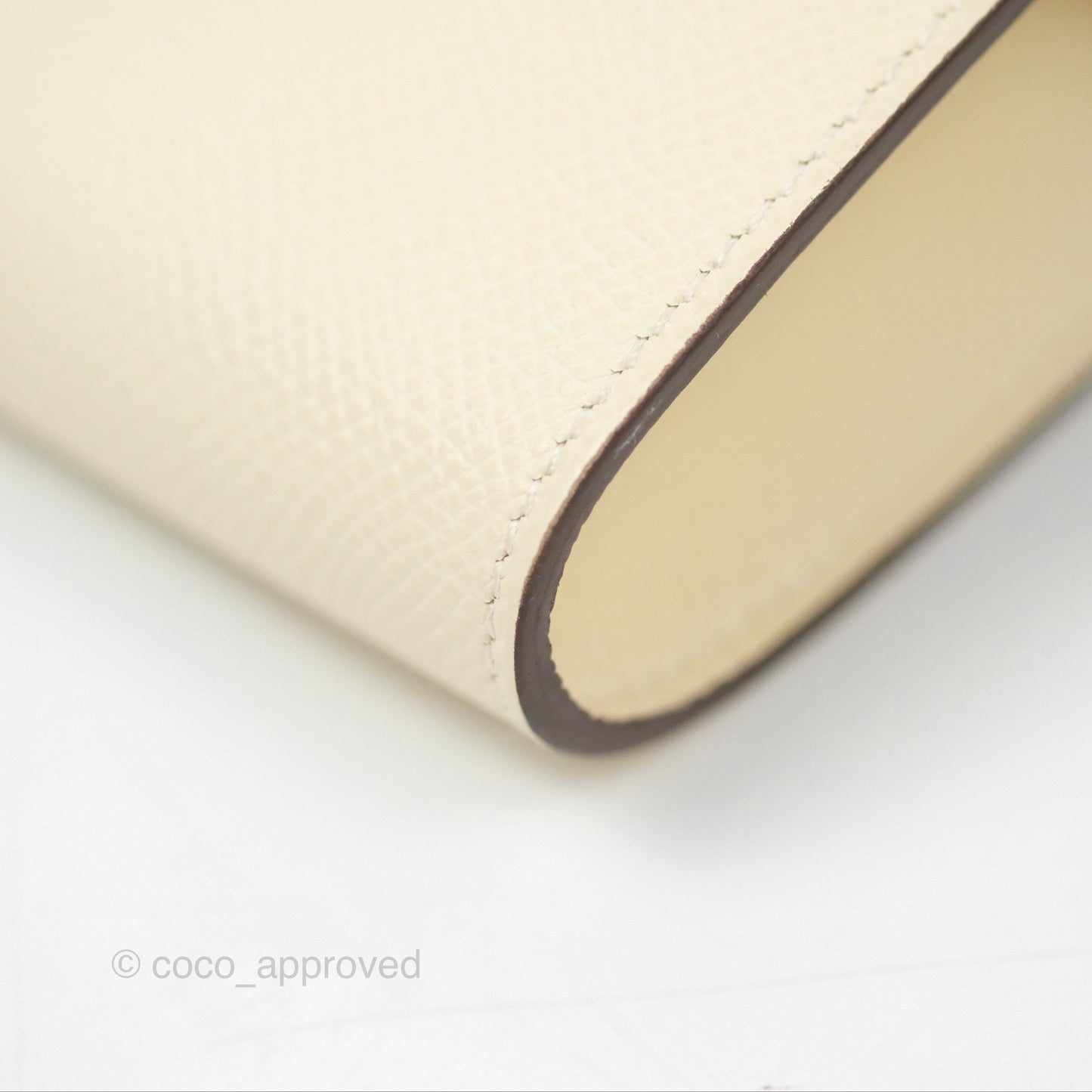 Hermès Kelly To Go Wallet Nata / Jaune Poussin Epsom Gold Hardware