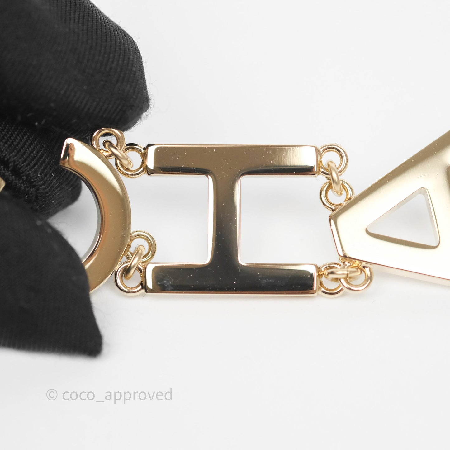 Chanel Letter Cha-Nel Logo Drop Earrings Gold Tone 20V
