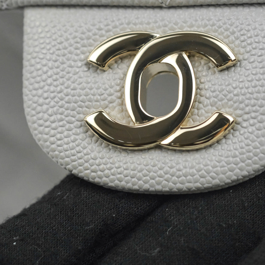 Chanel Classic Small S/M Quilted Flap Grey Caviar Gold Hardware 21A