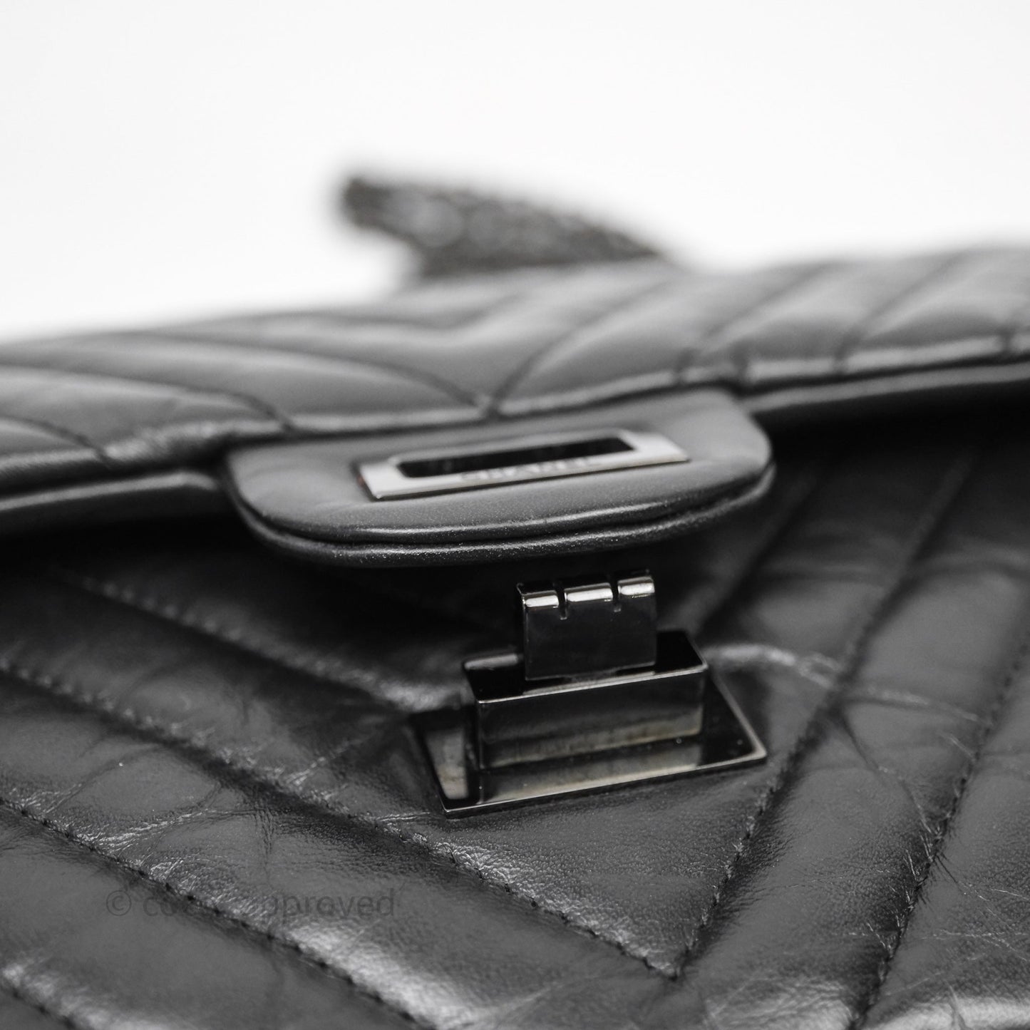 Chanel Reissue Medium 226 Chevron Aged Calfskin So Black