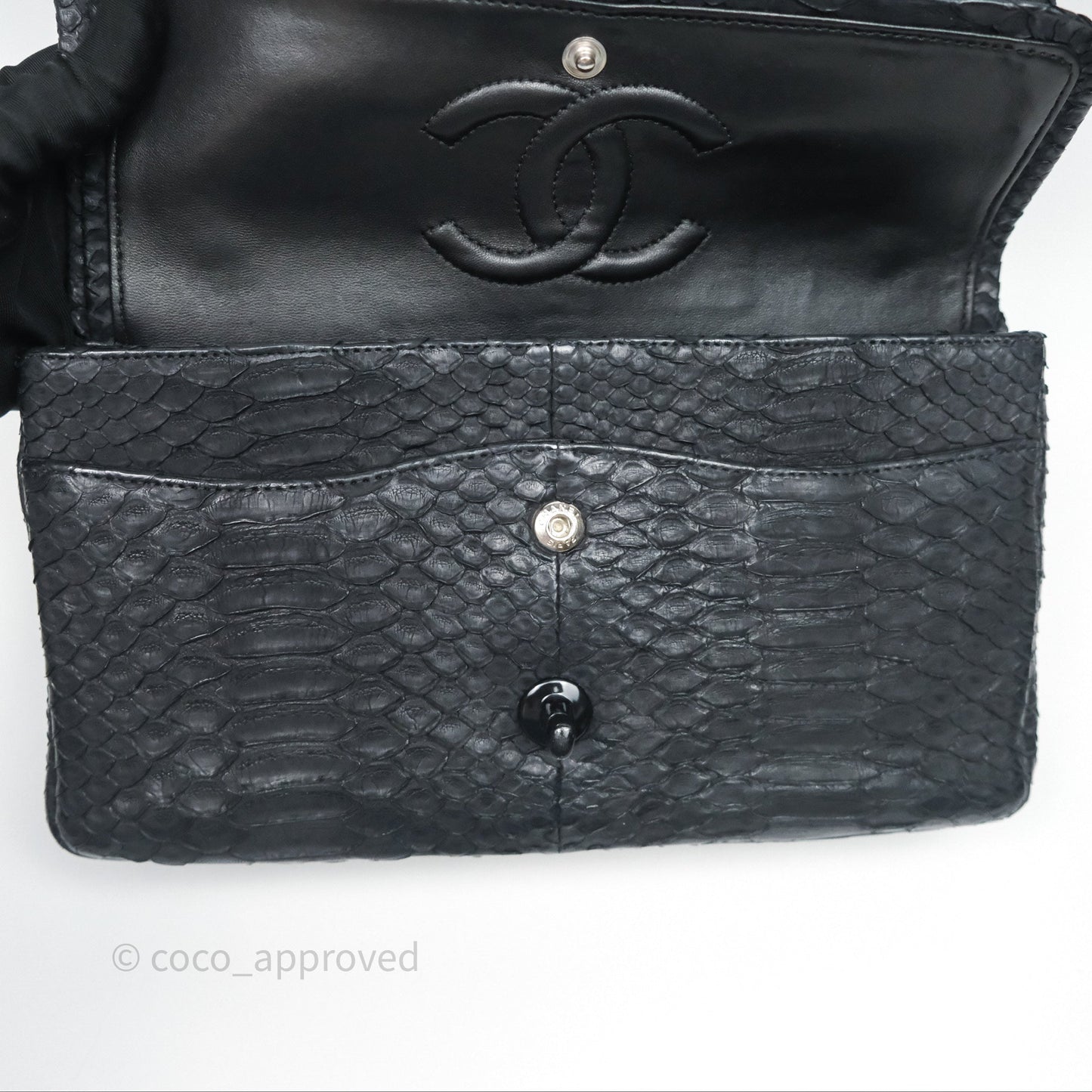 Chanel Classic M/L Medium Flap So Black Python Black Hardware