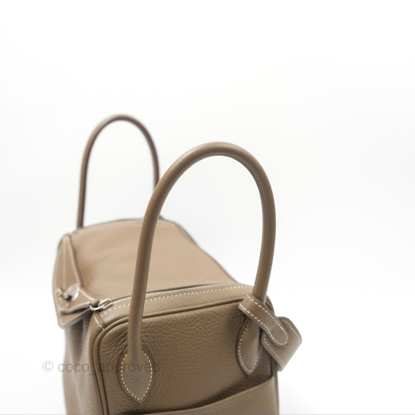 Hermès Lindy 26 Etoupe Clemence Palladium Hardware