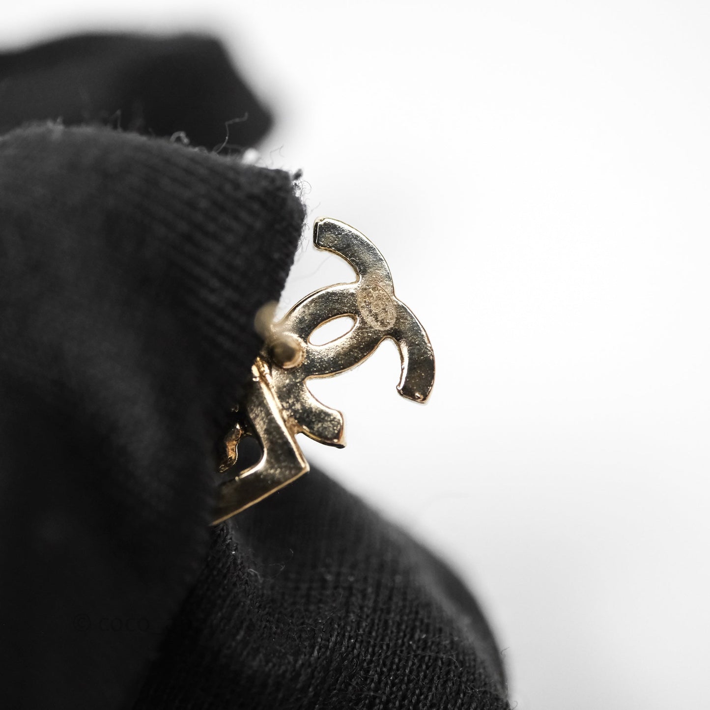 Chanel Crystal CC Clover Earrings Gold Tone 20B