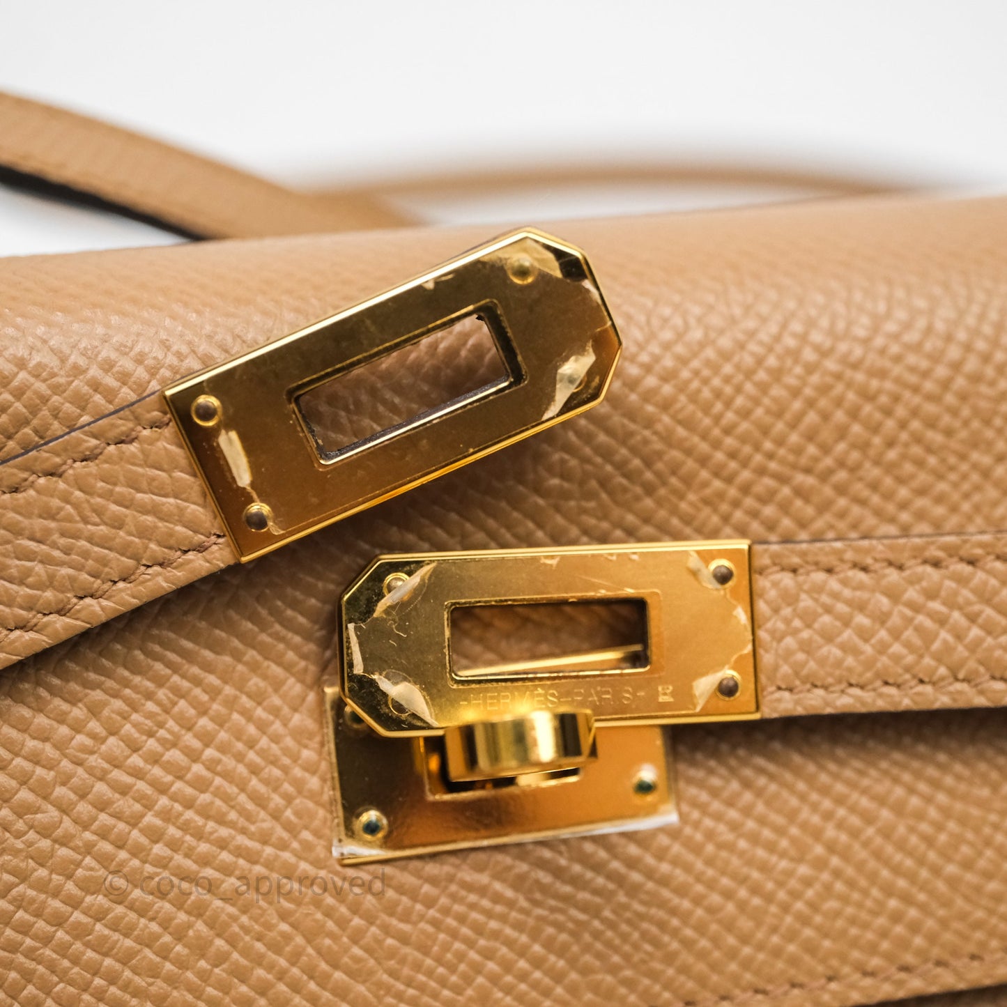 Hermès Kelly To Go Wallet Chai 0M Epsom Gold Hardware