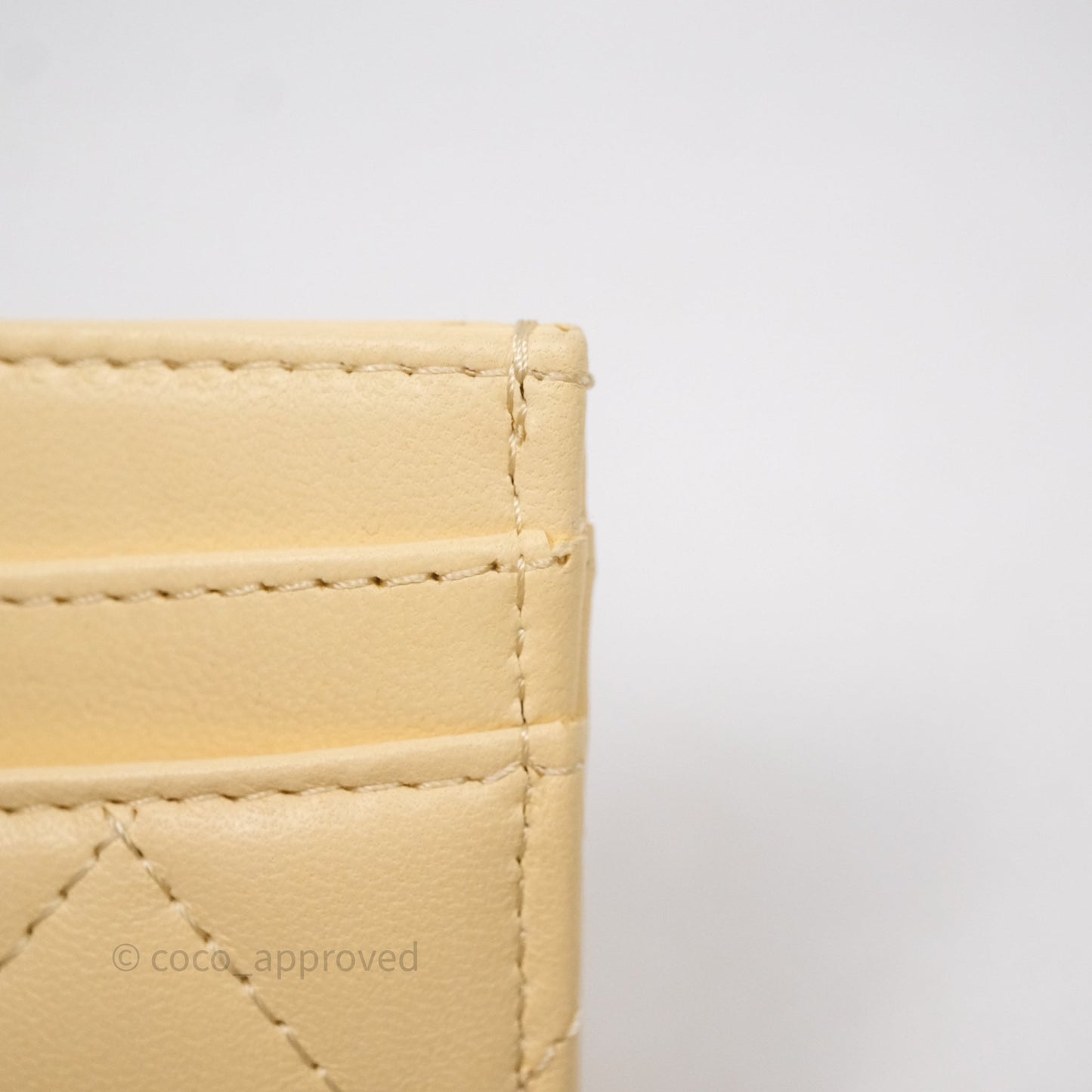 Chanel Classic Flat Card Holder Yellow Lambskin Gold Hardware
