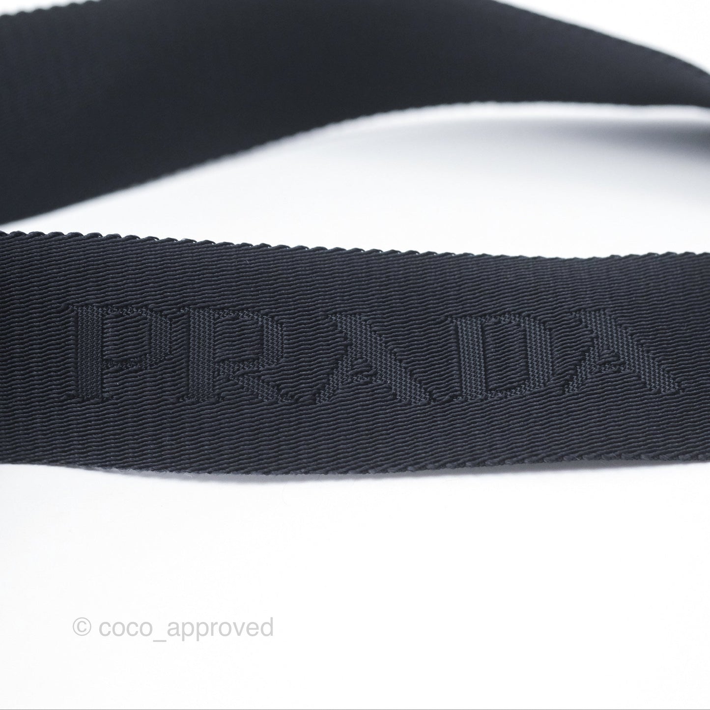 Prada Nylon Re-Edition 2005 Shoulder Bag Navy Blue Silver Hardware
