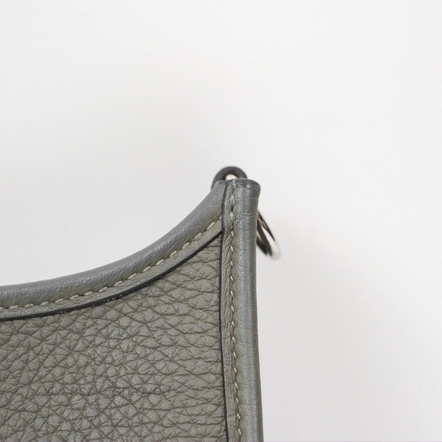 Hermès Mini Evelyne 16 Gris Meyer 0L Clemence Palladium Hardware