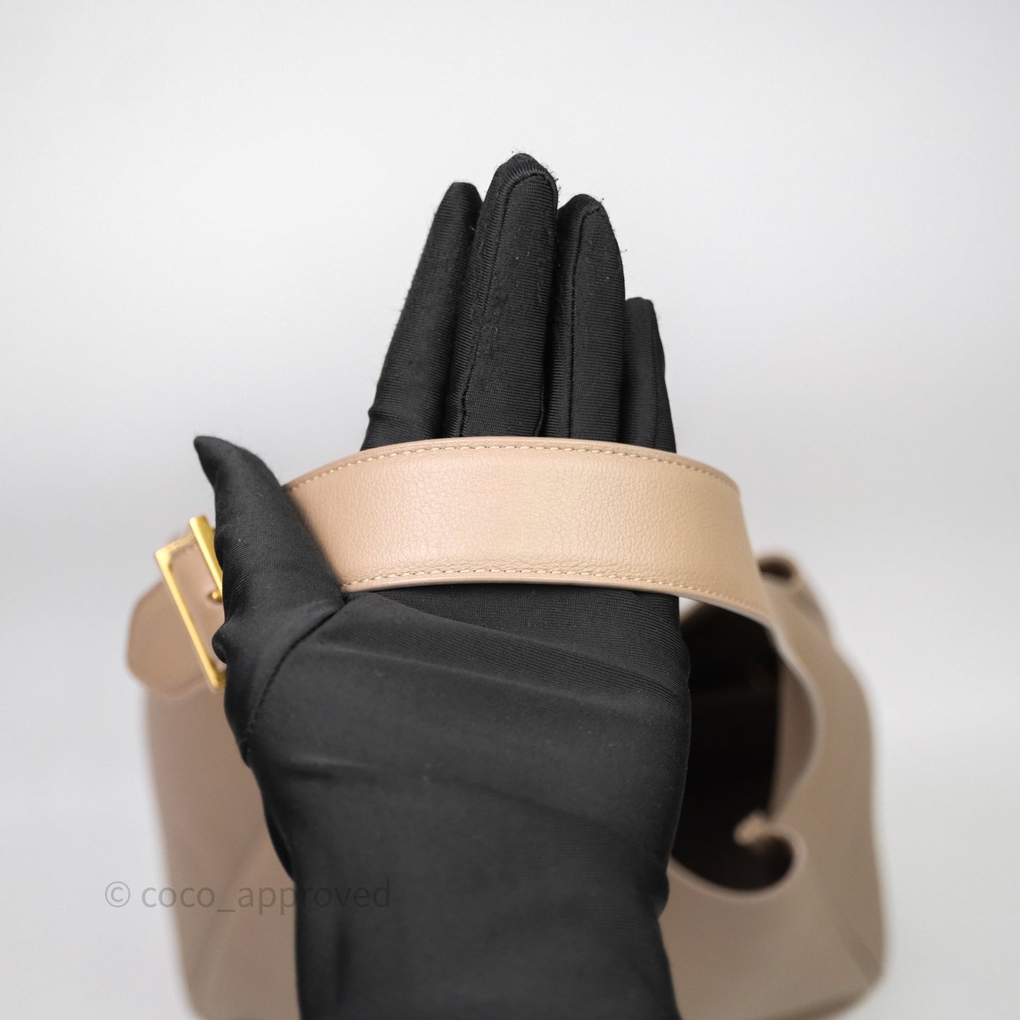 Saint Laurent LE 5 à 7 Supple Large Dusty Grey Grained Leather Gold Hardware