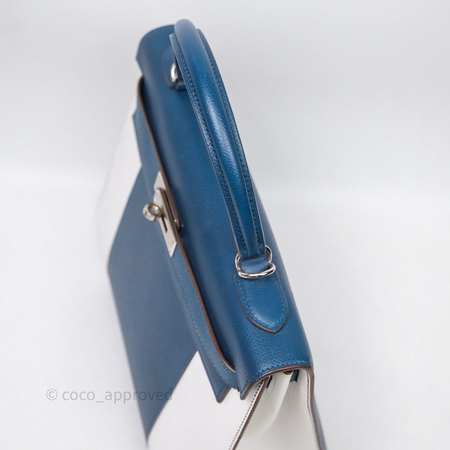Hermès Kelly 32 Sellier Bleu Thalassa 7A/ White Epsom Palladium Hardware