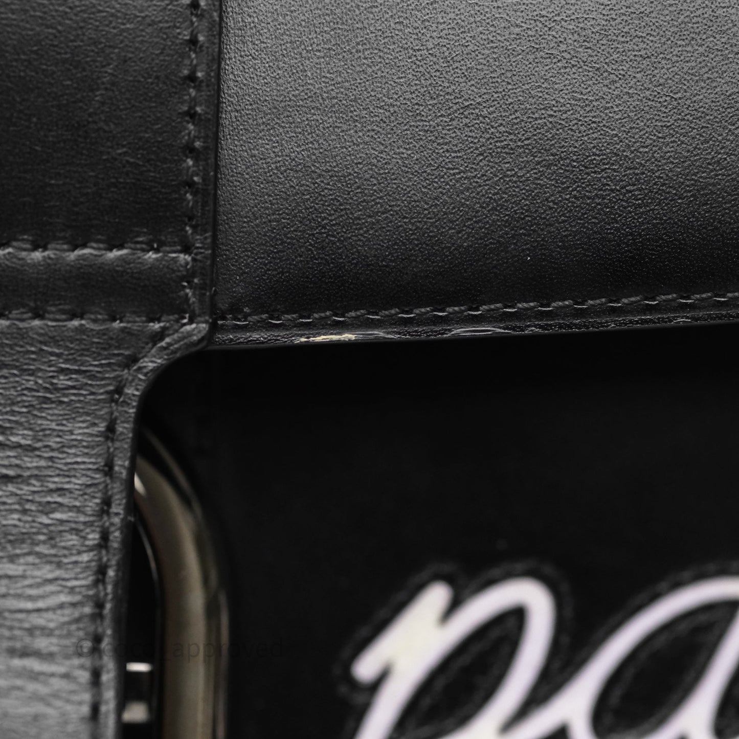 Delvaux Brillant L'Humour MM Black Calfskin