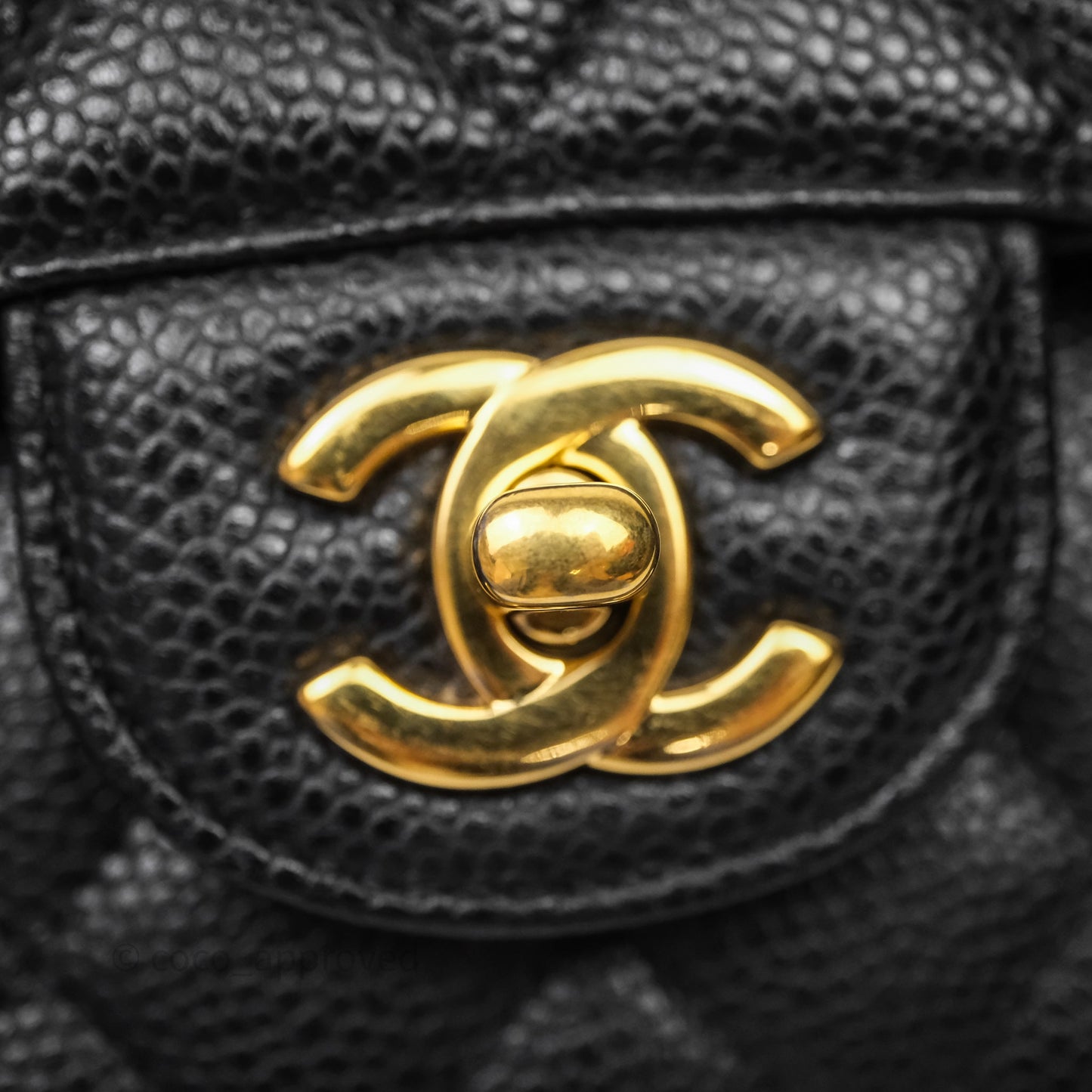 Chanel Classic M/L Medium Flap Quilted Black Caviar Gold Hardware