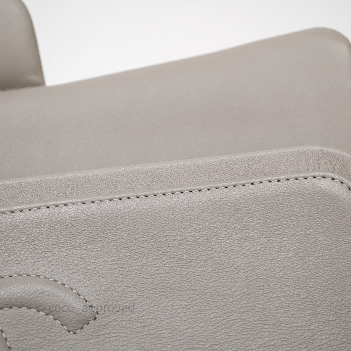Chanel Classic M/L Medium Flap Quilted Grey Lambskin Silver Hardware