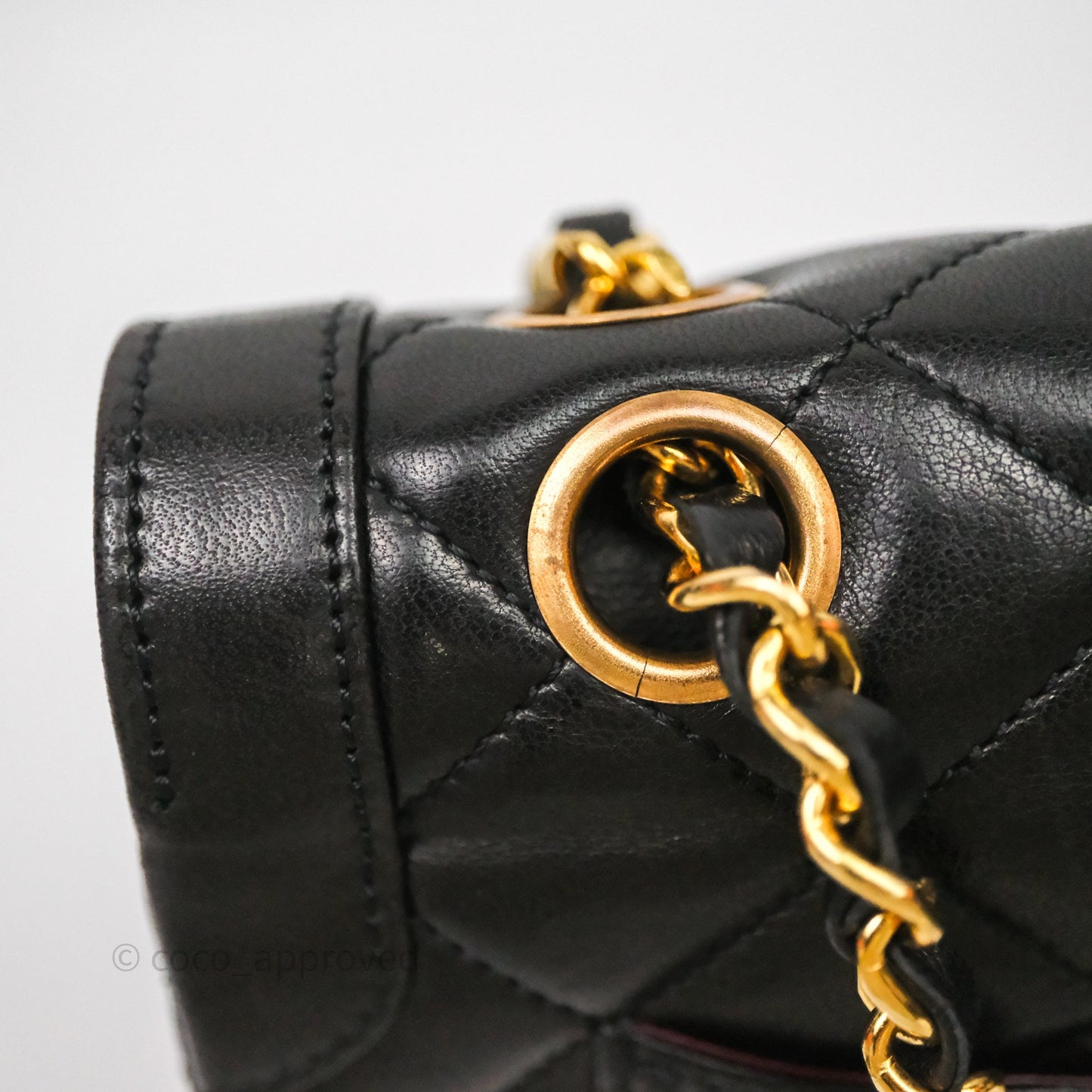 Chanel Quilted Vintage Flap Bag Lambskin Black 24K Gold Hardware