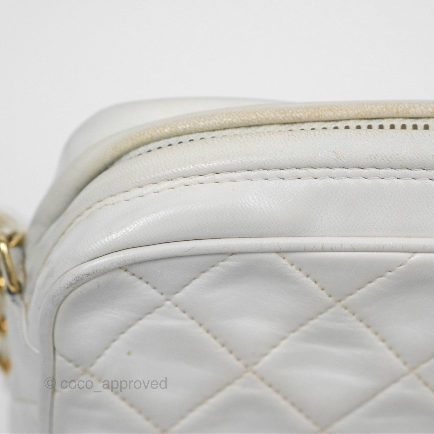 Chanel Vintage Small Camera Bag White Lambskin Gold Hardware